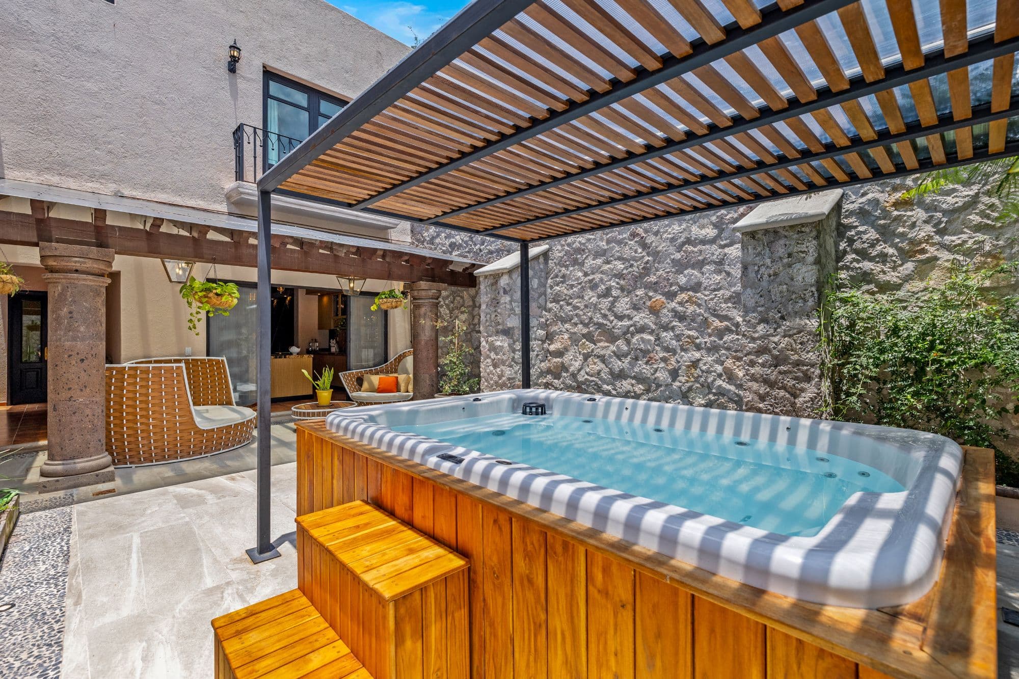 CASA MEZQUITE, SALIDA REAL A QUERÉTARO — Centro, San Miguel de Allende — photo 23 — heated spa retreat, architectural elegance
