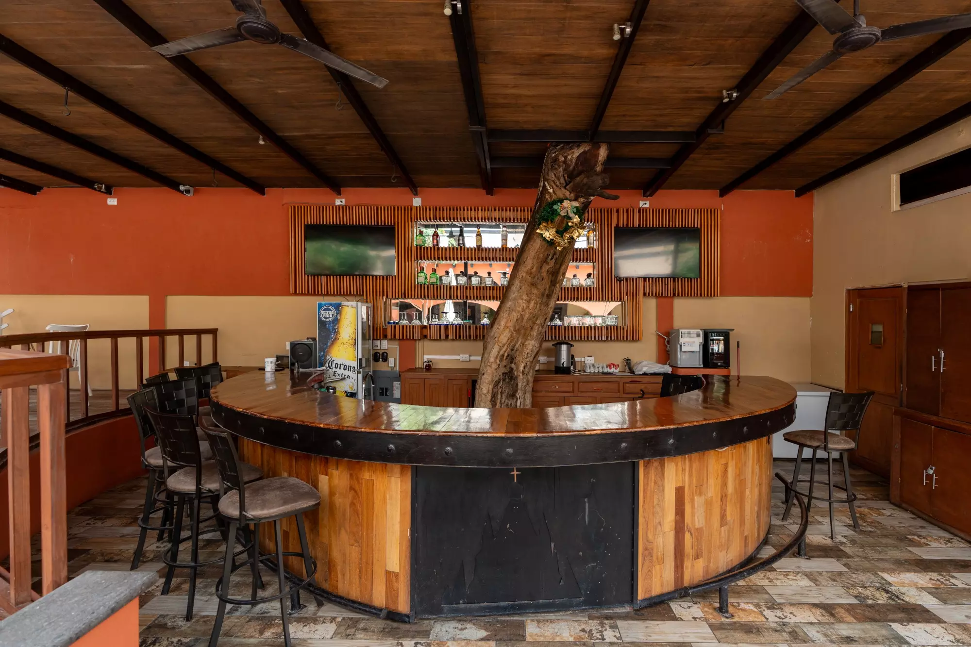Hotel Centro — Centro, San Miguel de Allende — photo 7 — rustic elegance meets vibrant entertainment space
