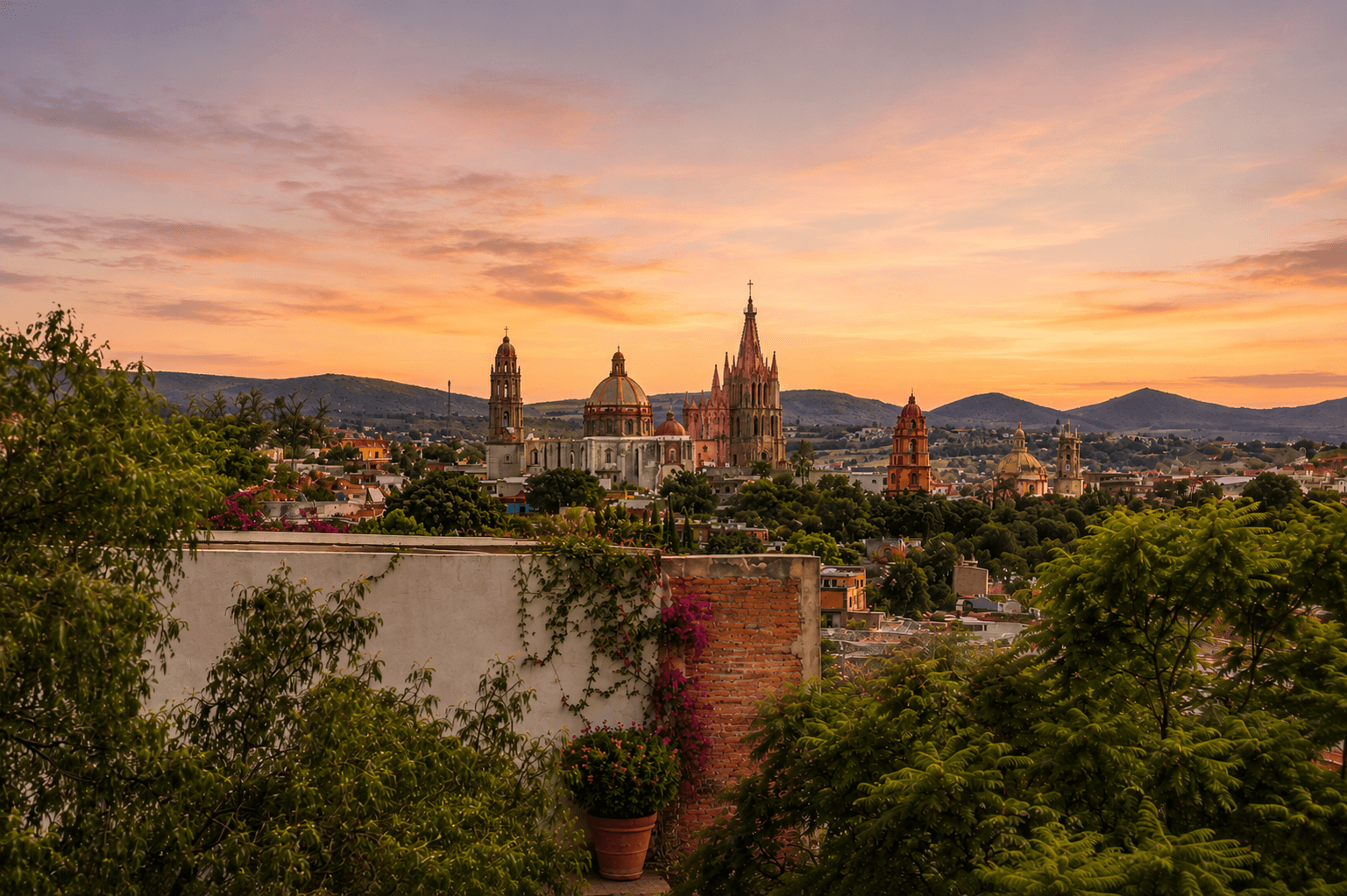 Casa Roka En El Obraje — El Obraje, San Miguel de Allende — photo 14 — golden hour views, iconic architectural splendor