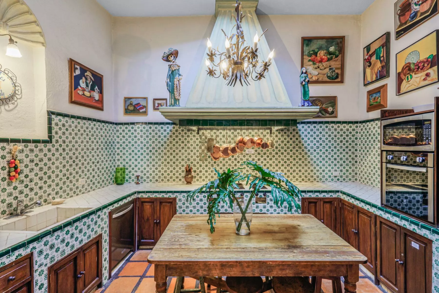 Casa de la Canal — Centro, San Miguel de Allende — photo 14 — authentic mexican kitchen, artisanal charm