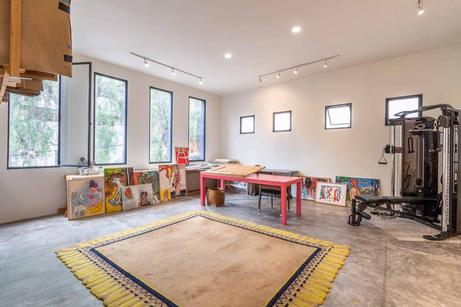 Contemporary Obraje — El Obraje, San Miguel de Allende — photo 20 — luminous creative studio, artistic potential