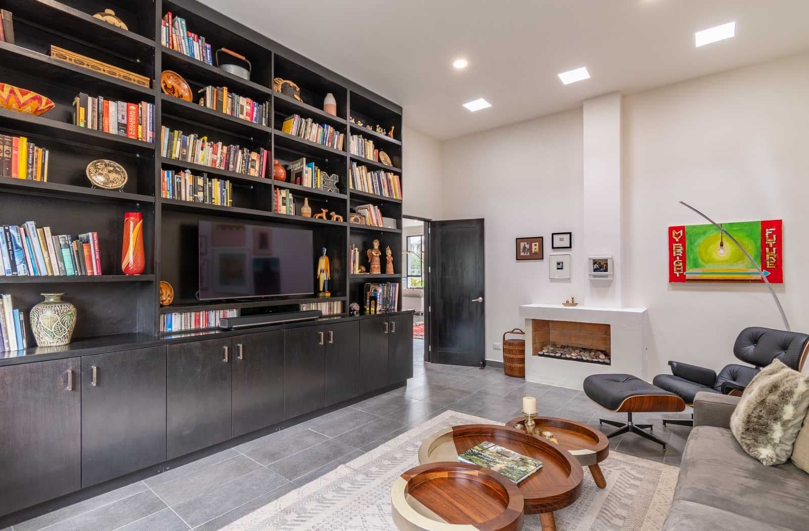 Contemporary Obraje — El Obraje, San Miguel de Allende — photo 22 — sophisticated entertainment sanctuary, curated elegance