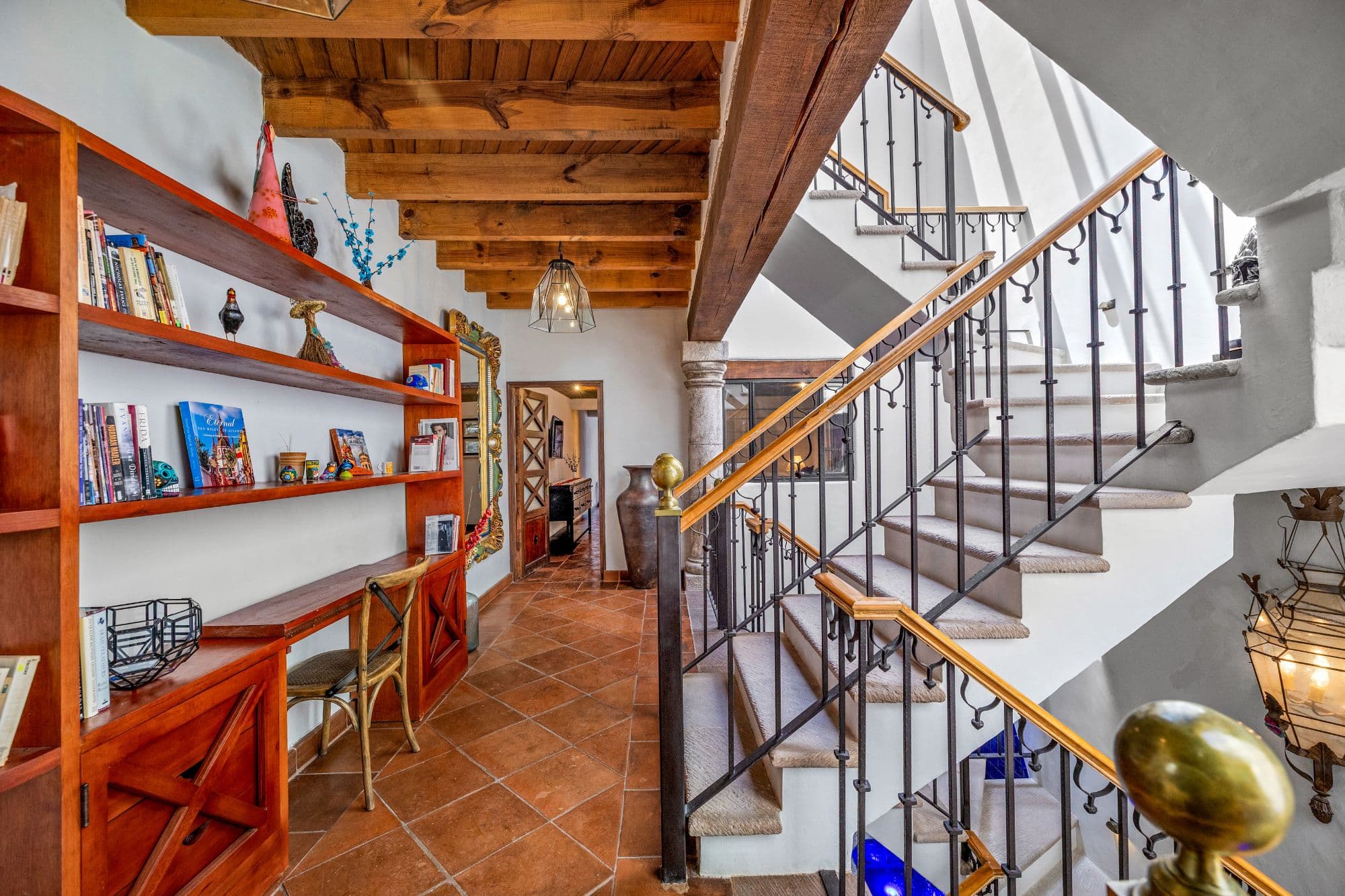 Casa Cocuchas — San Miguel de Allende Centro, San Miguel de Allende — photo 13 — soaring beamed ceilings, curated library space