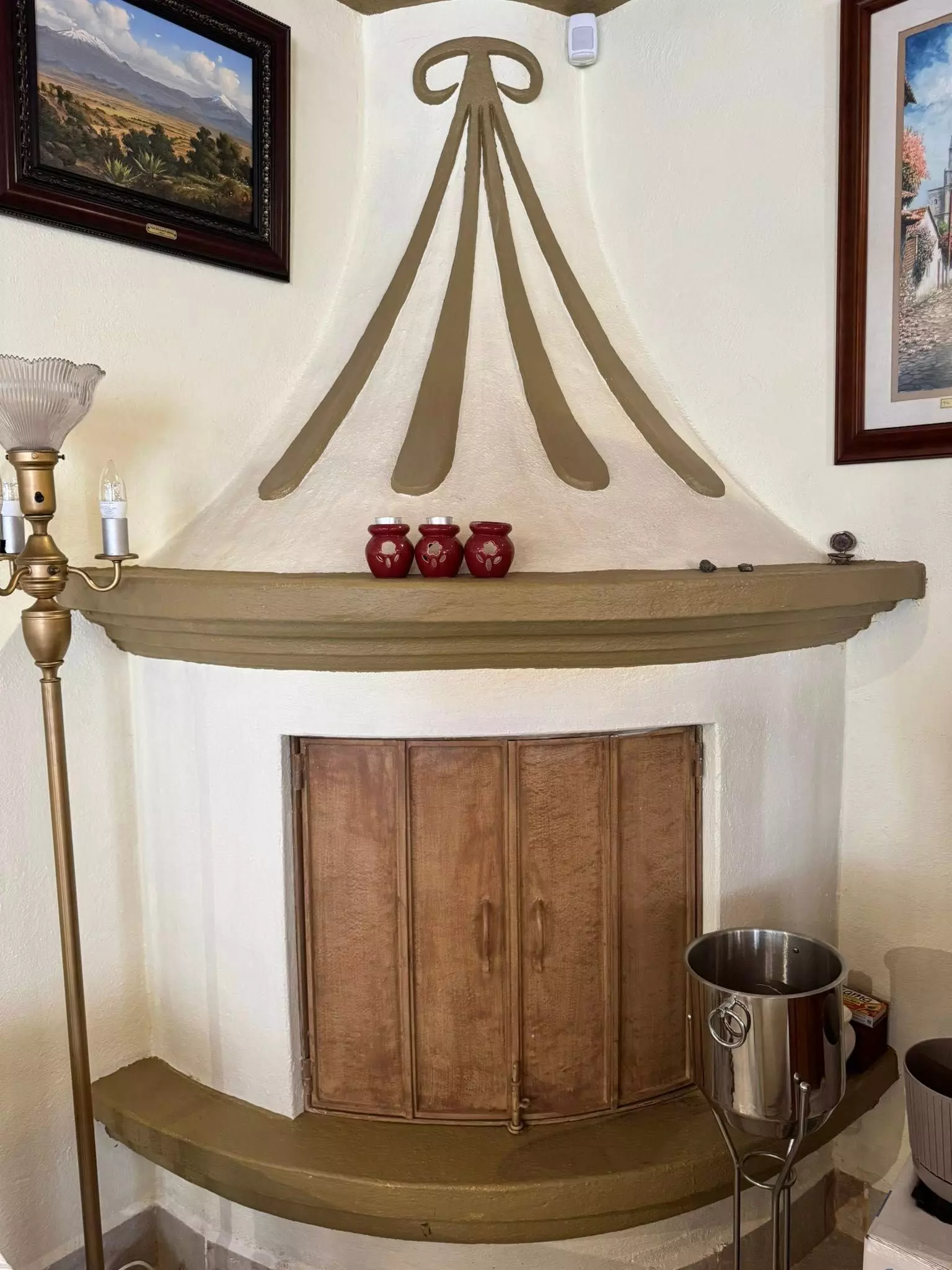 Casa Fuente del Moro — Atascadero (Arcos de San Miguel), San Miguel de Allende — photo 19 — historic chapel with authentic architectural details