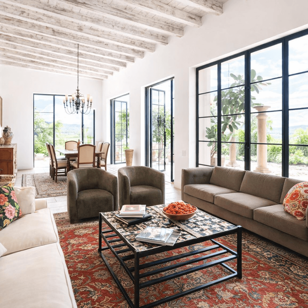 Breathtaking Casa Blanca — Guadiana, San Miguel de Allende — photo 7 — luminous living room, countryside vistas