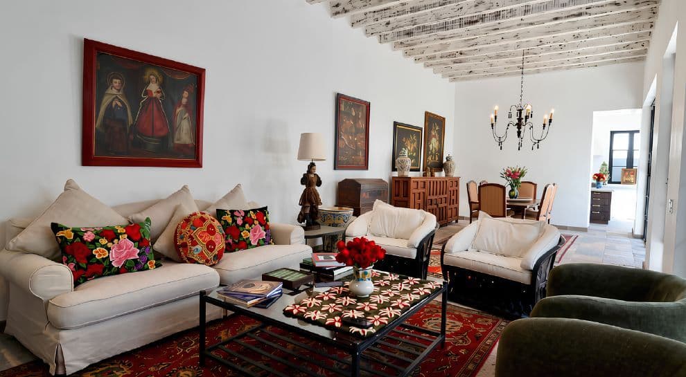 Breathtaking Casa Blanca — Guadiana, San Miguel de Allende — photo 47 — elegant colonial living with artistic heritage