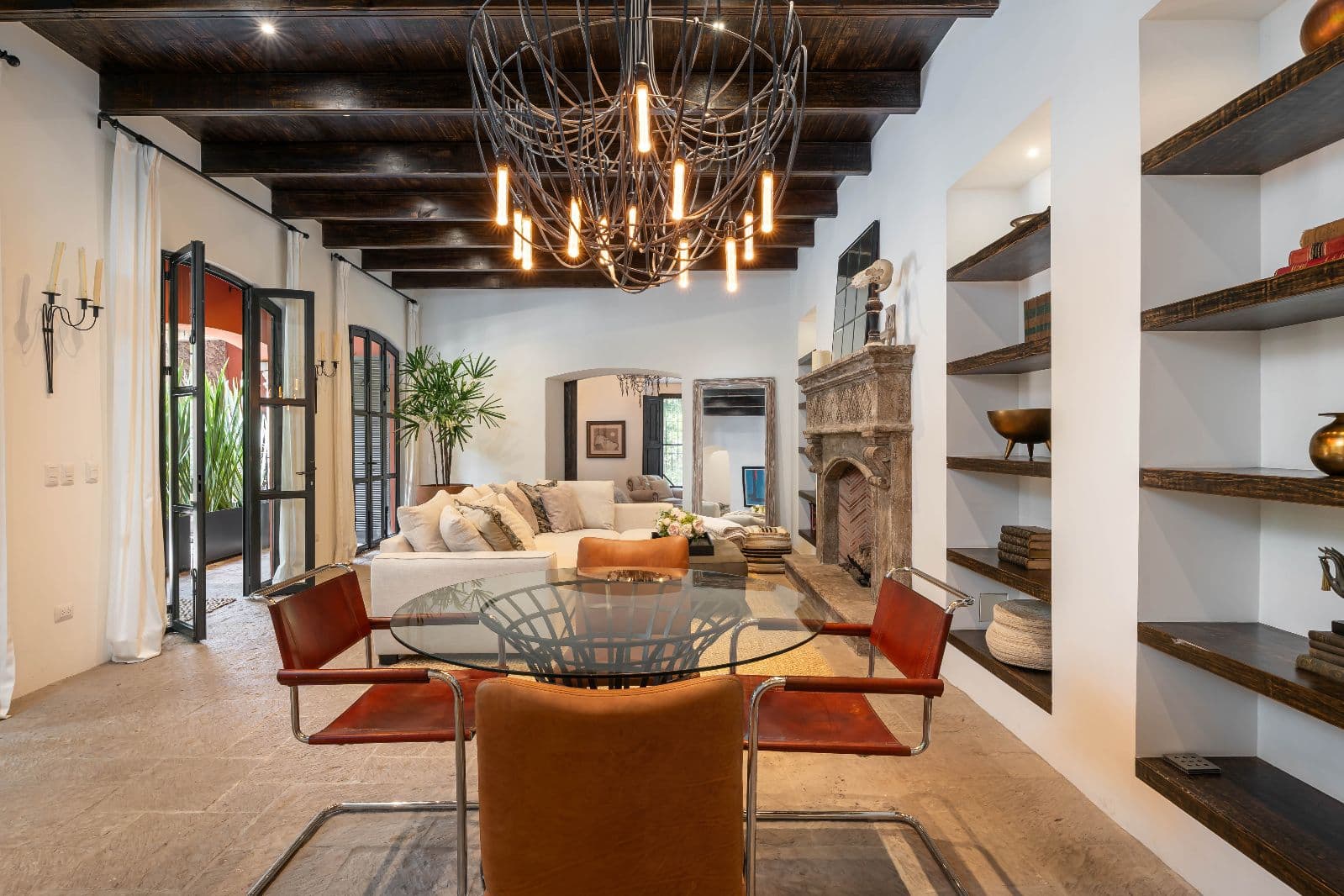 Casa Santa Mónica — Centro, San Miguel de Allende — photo 5 — sophisticated open-concept living, architectural elegance