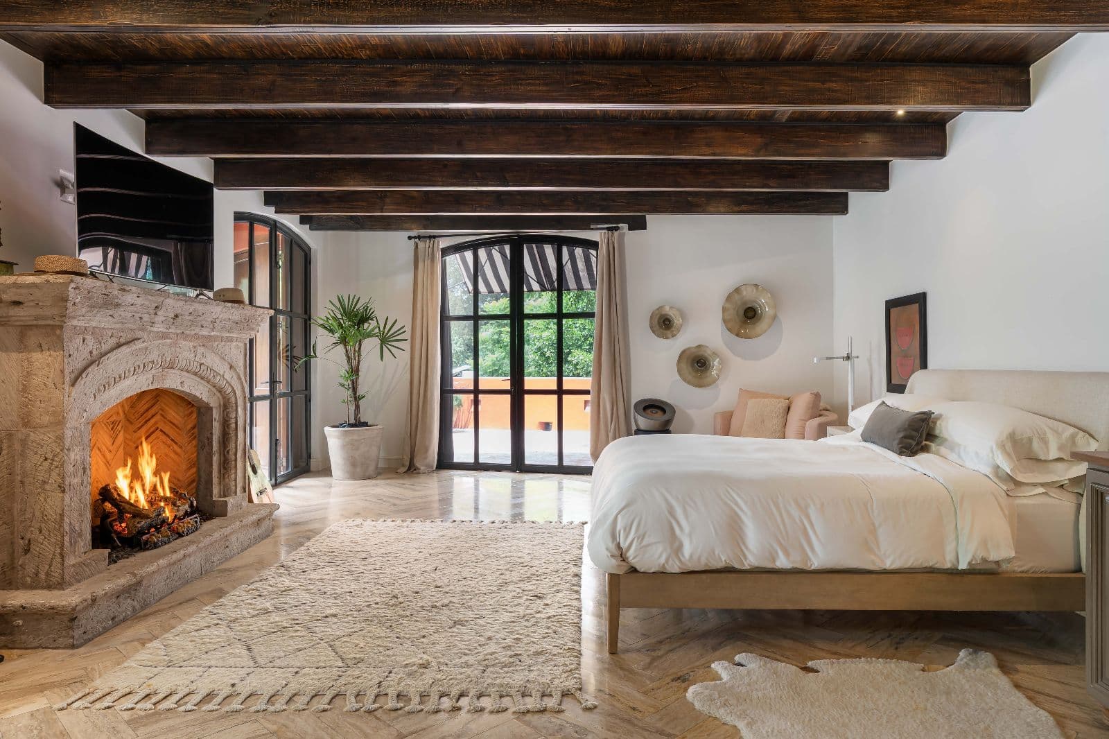 Casa Santa Mónica — Centro, San Miguel de Allende — photo 13 — rustic elegance meets modern comfort