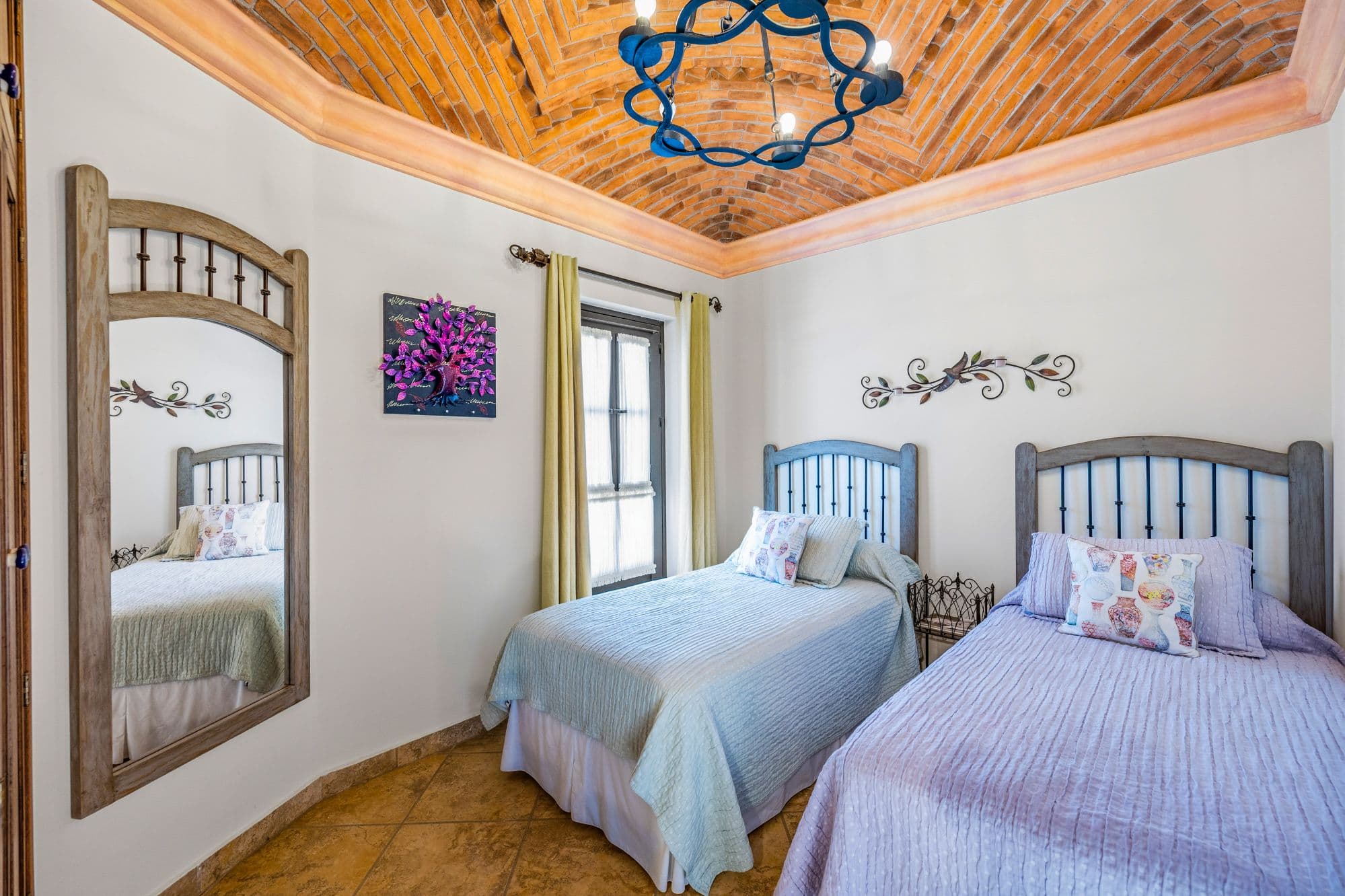 Casa Siqueiros Zirándaro — Zirándaro, San Miguel de Allende — photo 17 — charming guest bedroom, rustic elegance shines