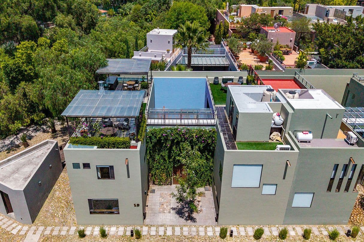 Casa 19 — Centro, San Miguel de Allende — photo 24 — contemporary rooftop oasis with pool views