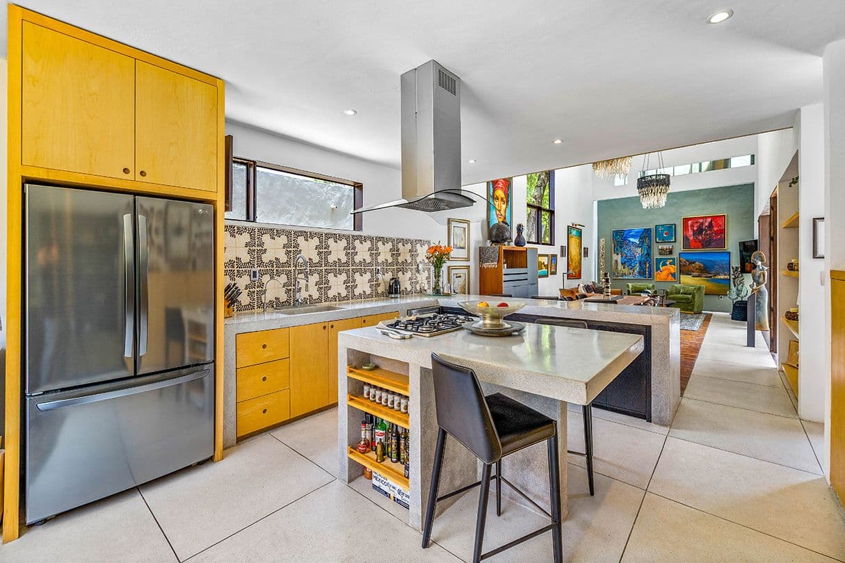 Casa 19 — Centro, San Miguel de Allende — photo 6 — vibrant chef's kitchen, artistic soul