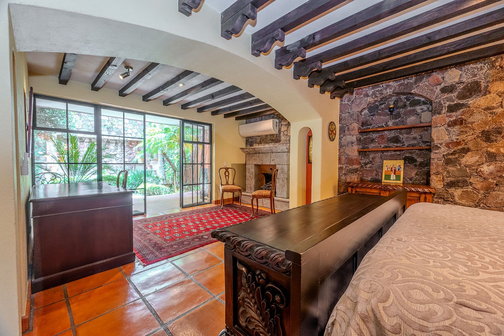 Casa Del Encanto — Guadiana, San Miguel de Allende — photo 23 — rustic elegance meets contemporary comfort