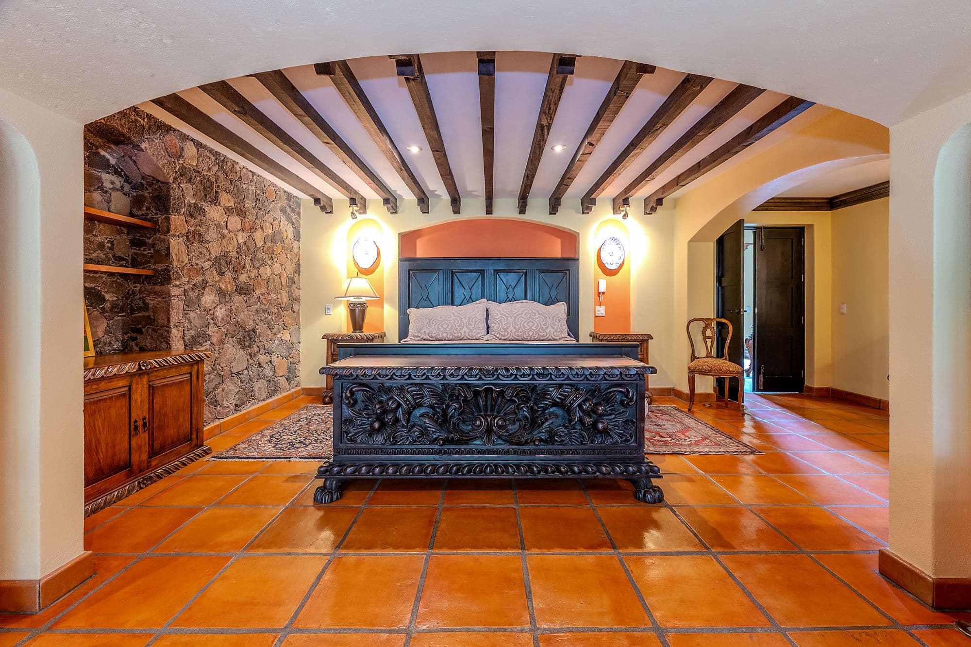 Casa Del Encanto — Guadiana, San Miguel de Allende — photo 22 — artisanal grandeur, masterfully appointed