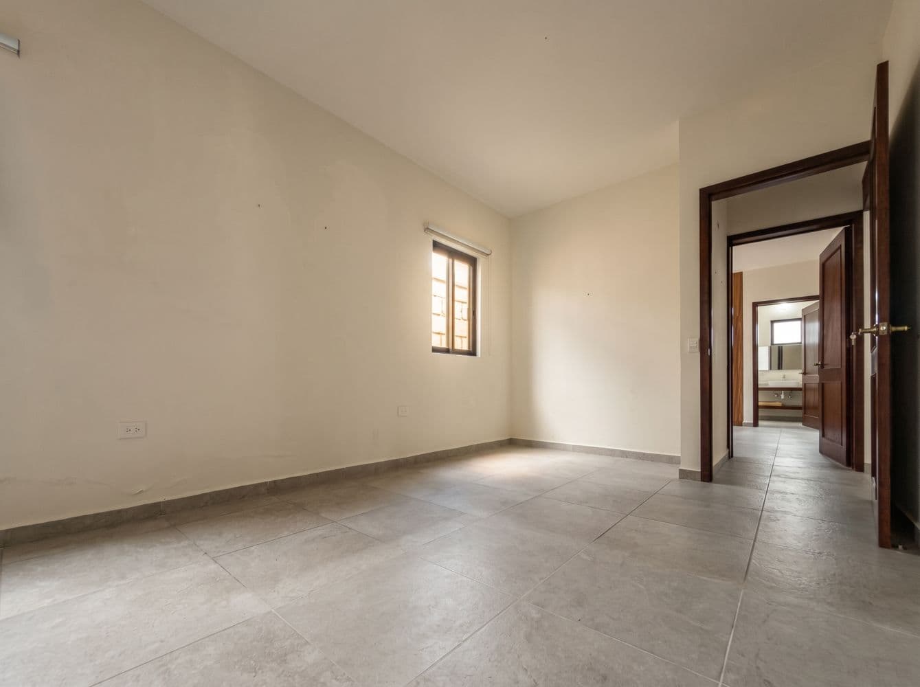 Casa Maple — Centro, San Miguel de Allende — photo 21 — sun-drenched room, rustic charm awaits