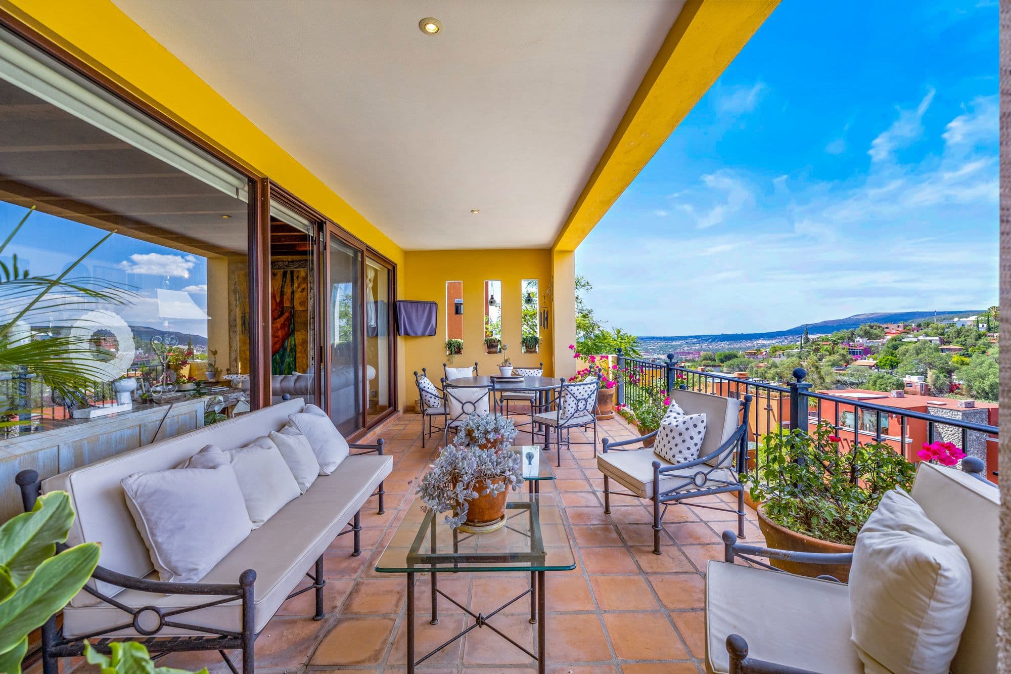 Condo Girasoles — San Miguel de Allende Centro, San Miguel de Allende — photo 5 — panoramic mountain views, sophisticated terrace elegance
