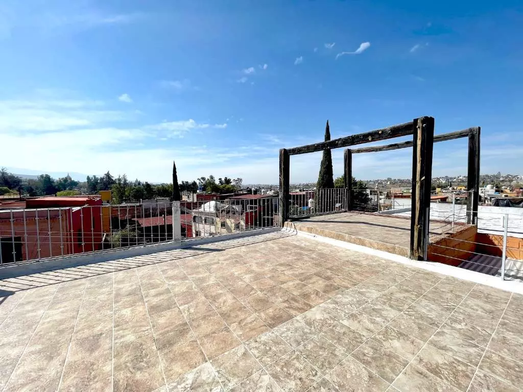 Condominio Info Allende — Aurora, San Miguel de Allende — photo 6 — expansive rooftop terrace with panoramic valley views