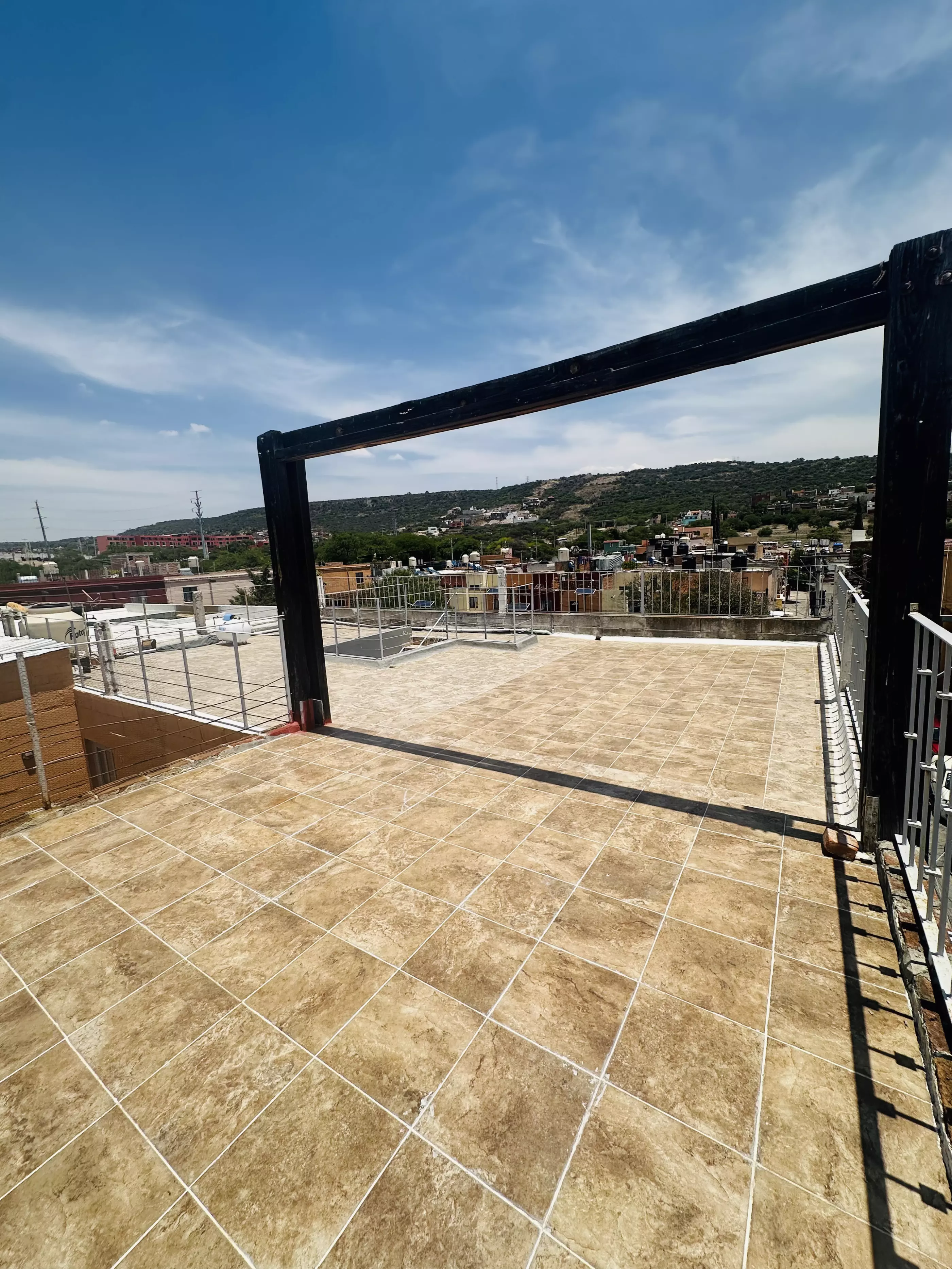 Condominio Info Allende — Aurora, San Miguel de Allende — photo 13 — expansive rooftop with panoramic valley views