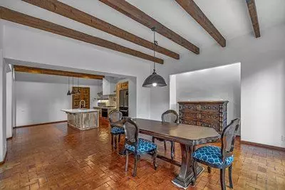 Casa Bamboo — Ojo de Agua, San Miguel de Allende — photo 9 — rustic-chic dining with exposed beams