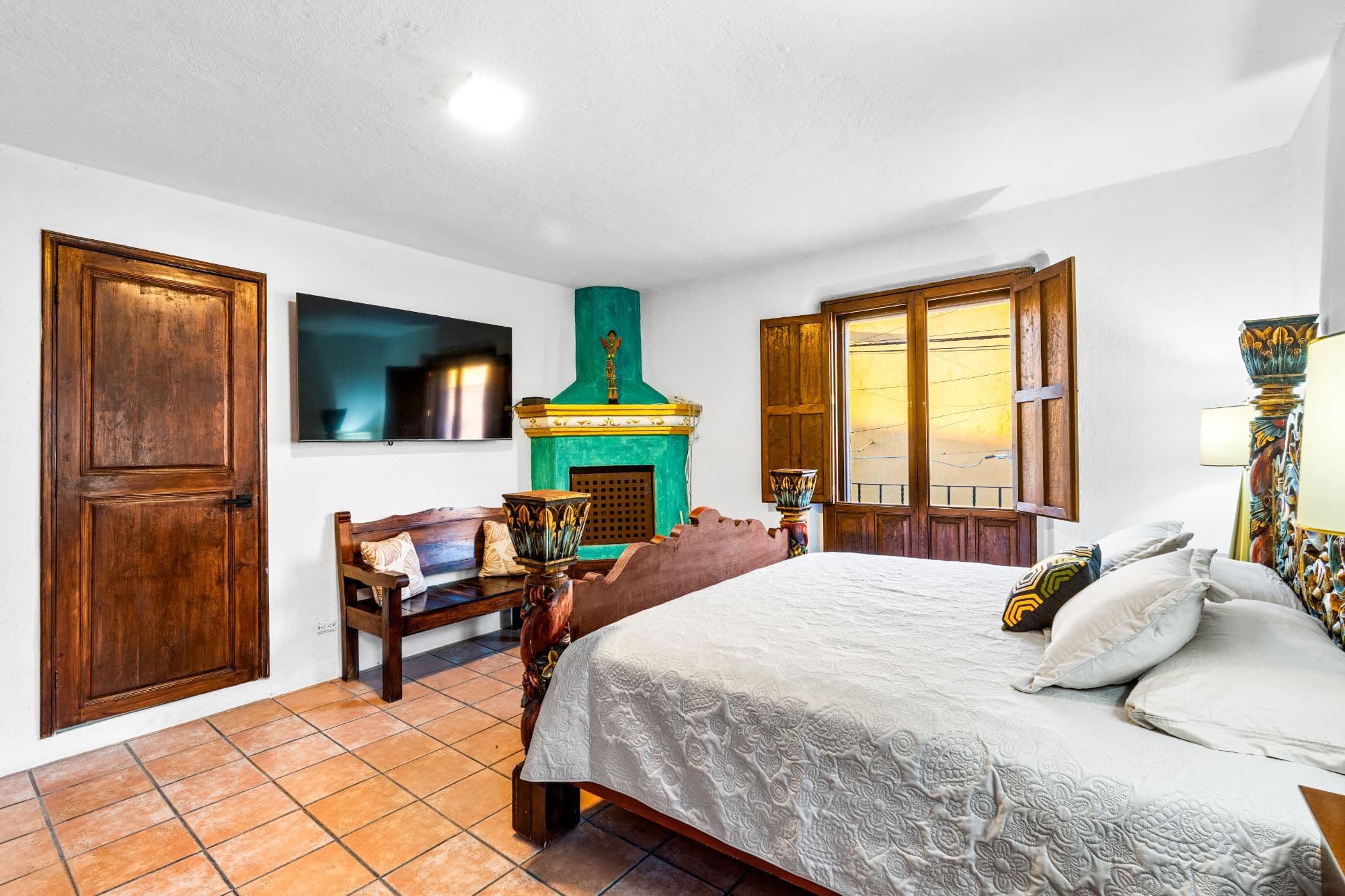 Casa Maria — San Miguel de Allende Centro, San Miguel de Allende — photo 21 — spacious master suite, authentic colonial charm