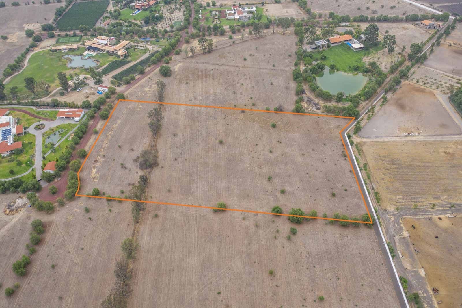 Las Fincas Lot 15 — Lindavista, San Miguel de Allende — photo 2 — expansive agricultural land awaiting development