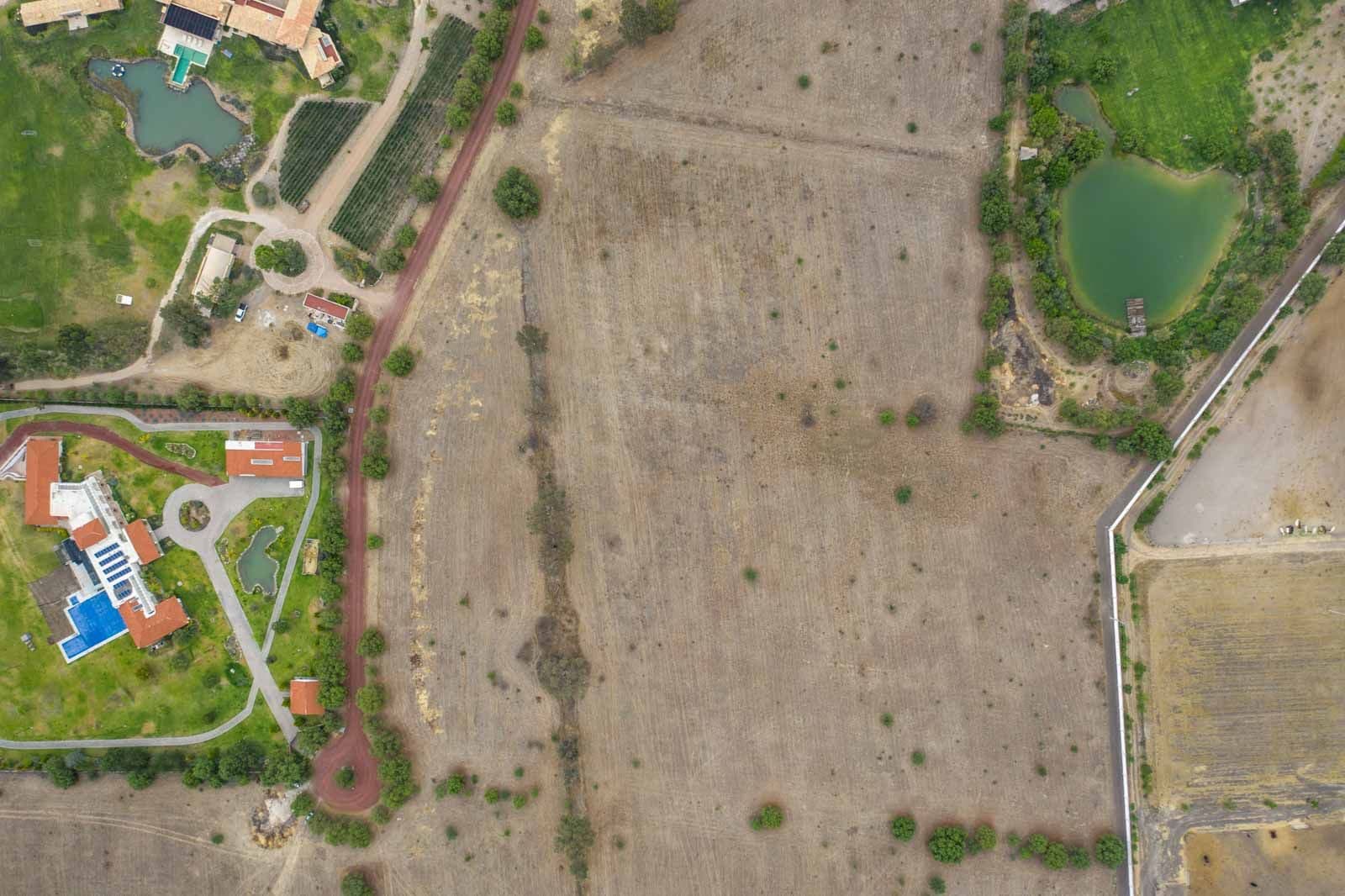 Las Fincas Lot 15 — Lindavista, San Miguel de Allende — photo 6 — expansive grounds with countryside vistas