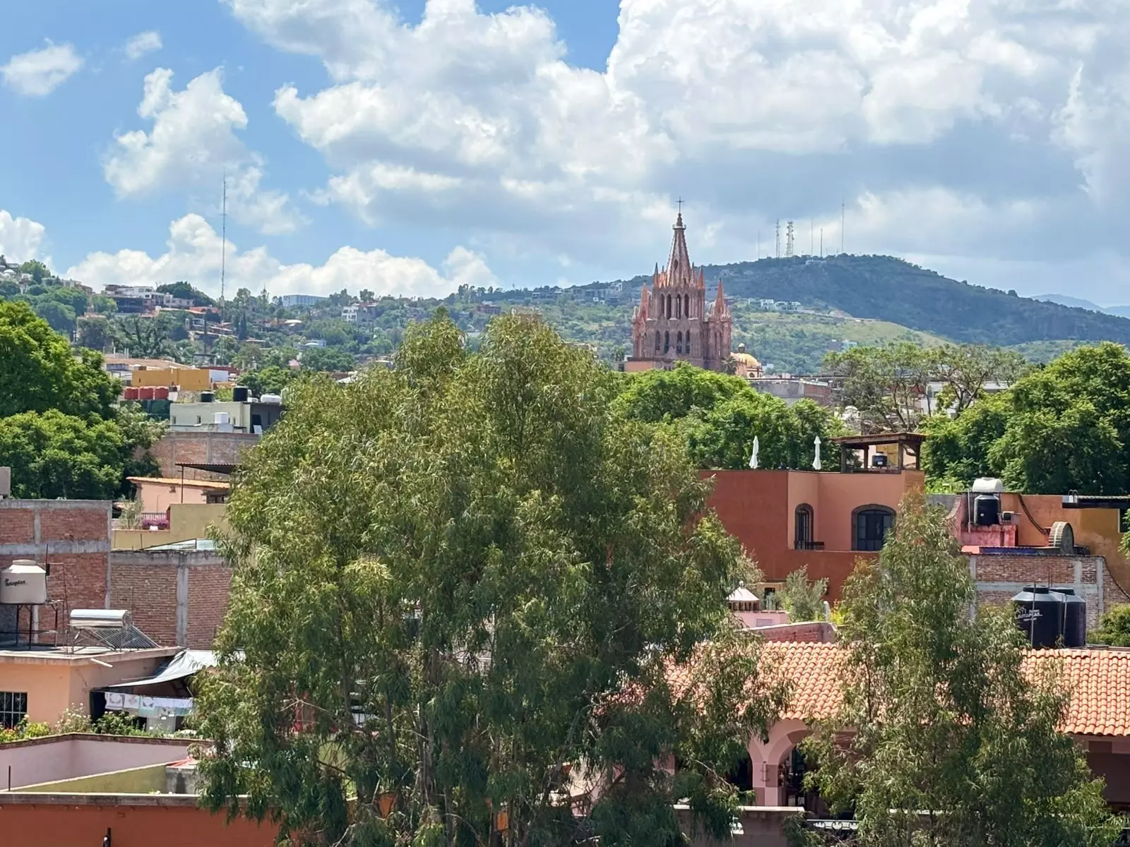 Casa Concha — Guadalupe, San Miguel de Allende — photo 5 — iconic spire views, verdant colonial charm