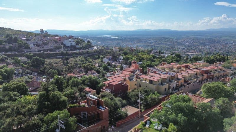 Salida a Qro Lot 147 — Centro, San Miguel de Allende — photo 6 — panoramic valley views, architectural elegance