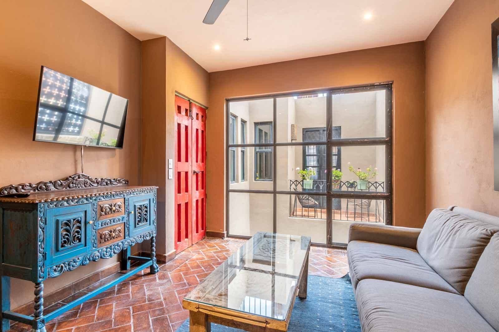 Casa de la Felicidad — San Antonio, San Miguel de Allende — photo 20 — vibrant colonial charm meets modern comfort
