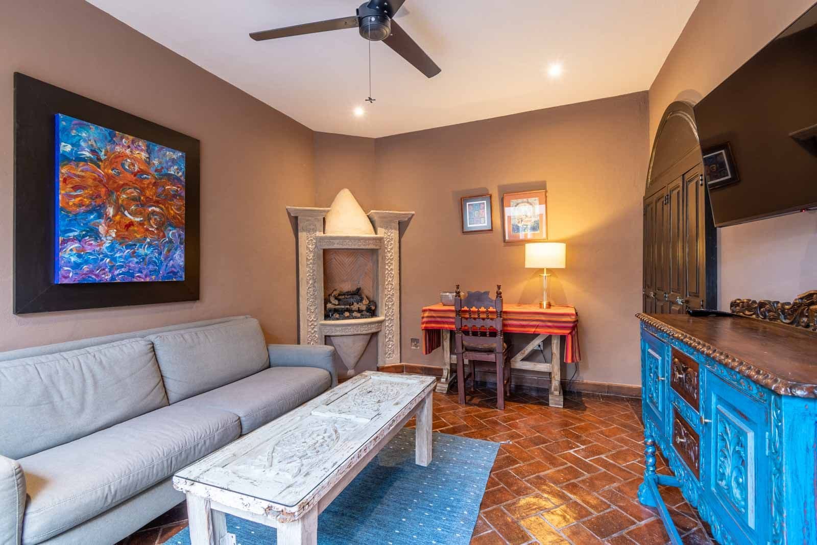 Casa de la Felicidad — San Antonio, San Miguel de Allende — photo 19 — vibrant, artfully curated entertainment sanctuary