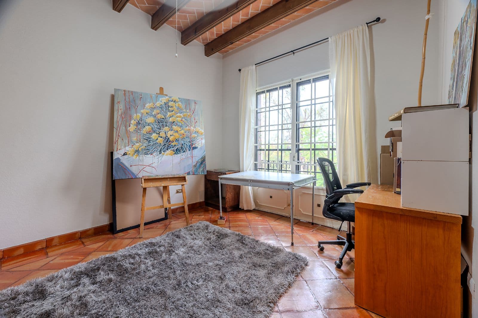 Casa Fia — Centro, San Miguel de Allende — photo 25 — luminous creative studio with beamed ceilings