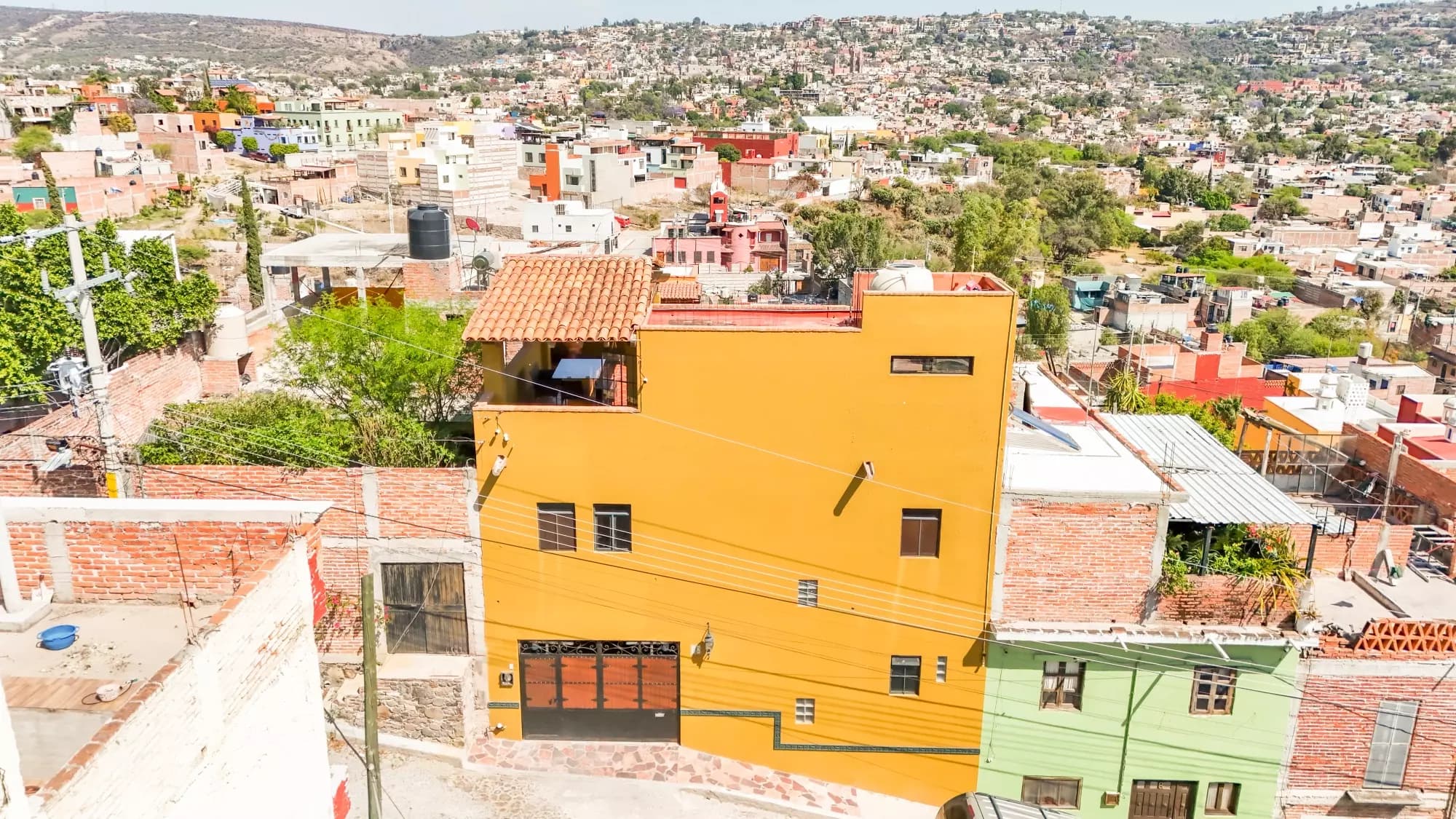 CASA LINDA — Lindavista, San Miguel de Allende — photo 36 — vibrant colonial hillside views, contemporary design