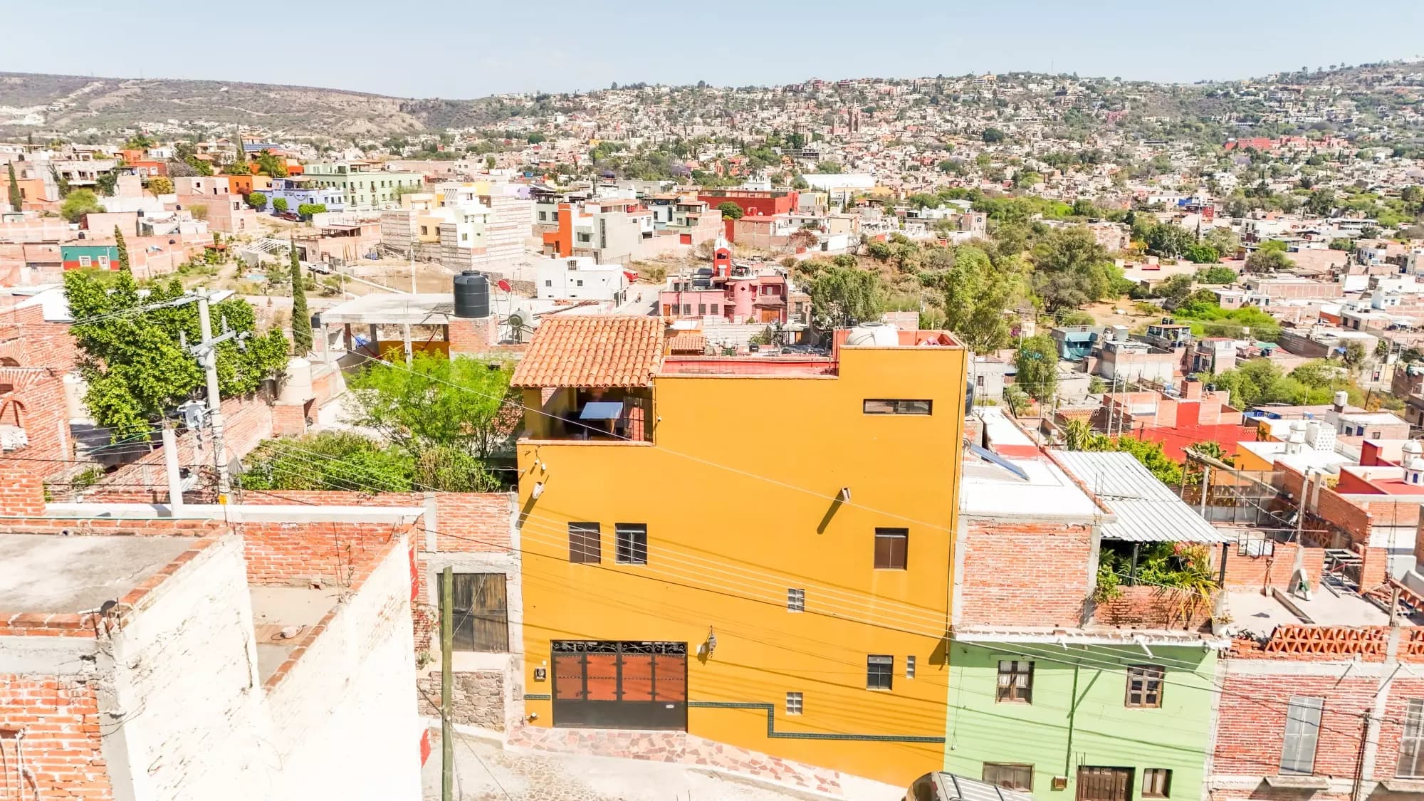 CASA LINDA — Lindavista, San Miguel de Allende — photo 35 — vibrant hillside views, charming colonial architecture