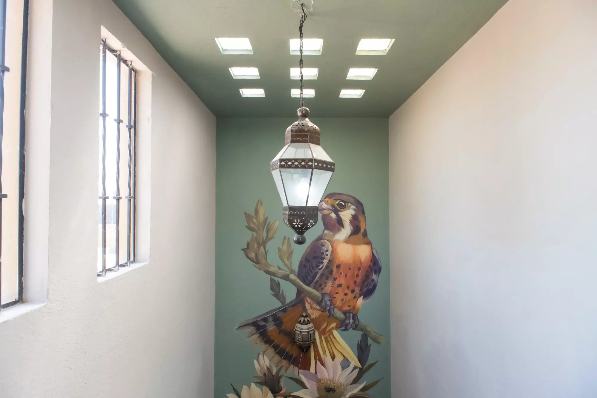 CASA LINDA — Lindavista, San Miguel de Allende — photo 25 — artfully appointed corridor, curated elegance