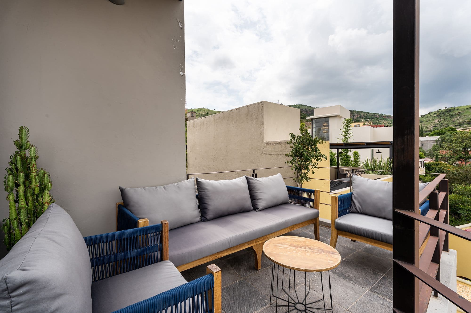 Casa Esplendida — Ojo de Agua, San Miguel de Allende — photo 13 — panoramic hilltop terrace with curated furnishings