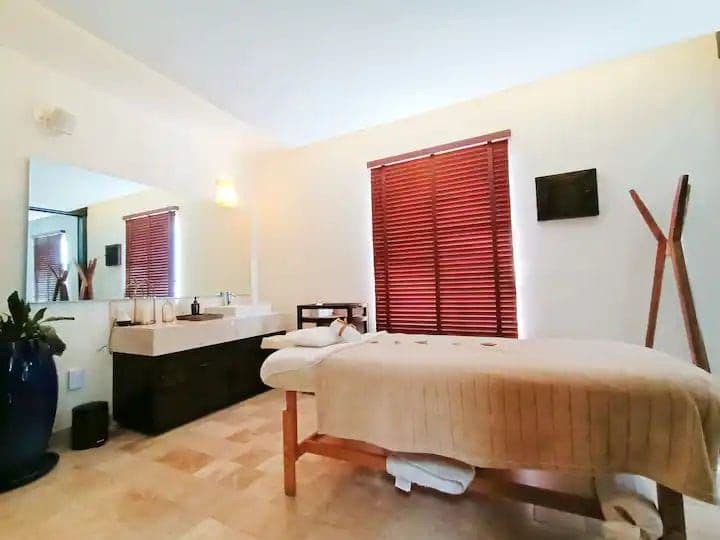 Villa Mila — La Luminaria, San Miguel de Allende — photo 17 — serene spa-inspired wellness retreat