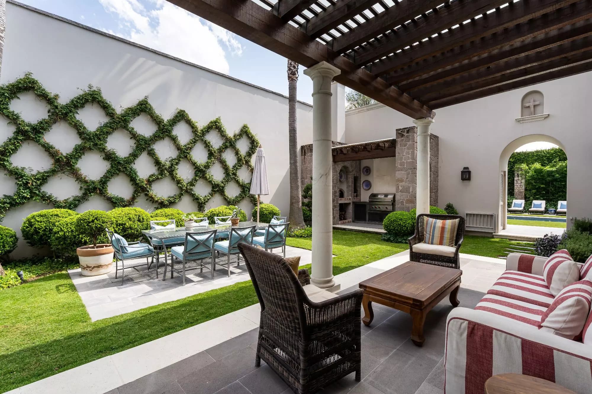 Casa Sienna — Atascadero (Arcos de San Miguel), San Miguel de Allende — photo 8 — sophisticated courtyard oasis, colonial elegance