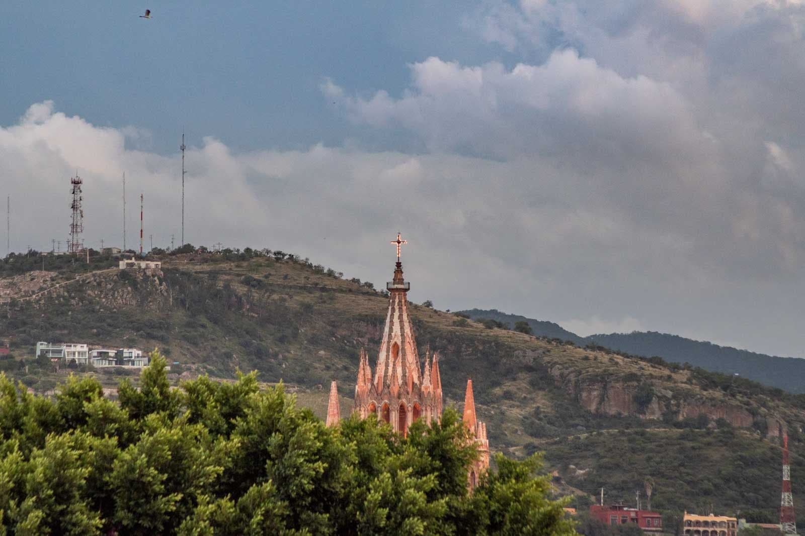 CASA ARCO de LUZ — Guadalupe, San Miguel de Allende — photo 24 — iconic spire, majestic hillside views