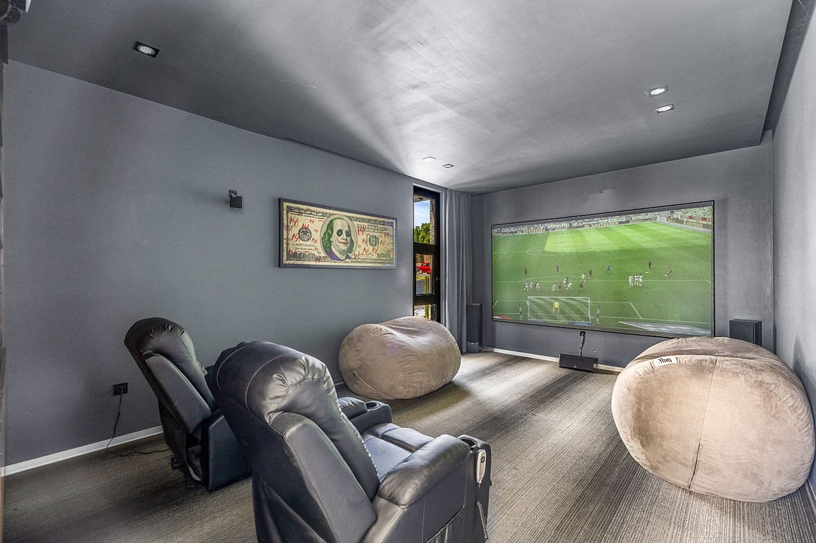 The Dream House — Zirándaro, San Miguel de Allende — photo 9 — modern entertainment lounge, cinematic ambiance