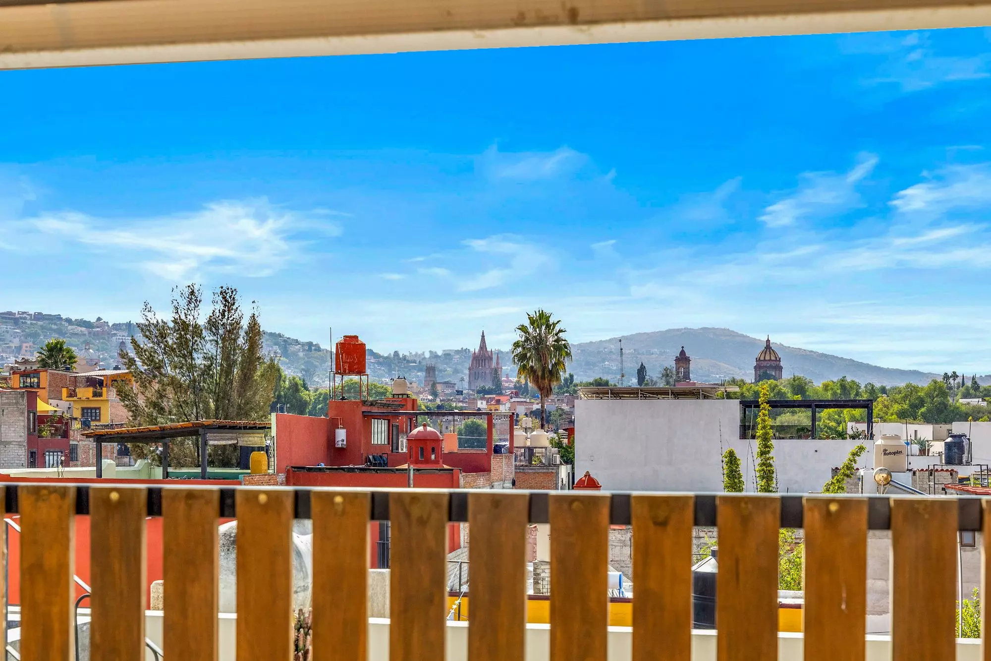 Casa Nochevieja — Guadalupe, San Miguel de Allende — photo 3 — stunning panoramic colonial city views