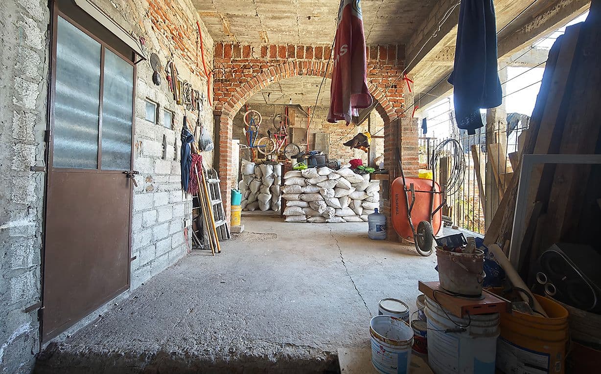 Proyecto Cjon. De Chepito — Centro, San Miguel de Allende — photo 6 — rustic warehouse with soaring brick arches