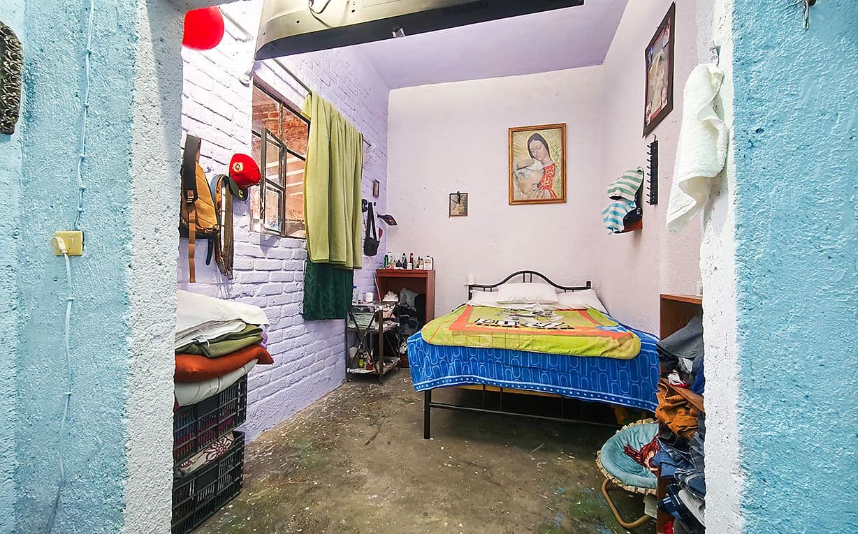 Proyecto Cjon. De Chepito — Centro, San Miguel de Allende — photo 23 — charming rustic bedroom, authentic character details