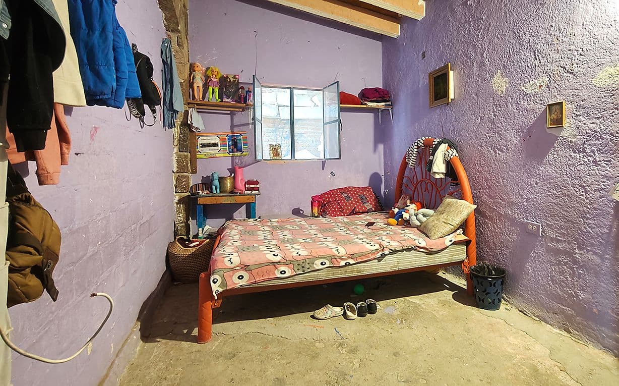 Proyecto Cjon. De Chepito — Centro, San Miguel de Allende — photo 26 — charming adobe bedroom, authentic mexican character