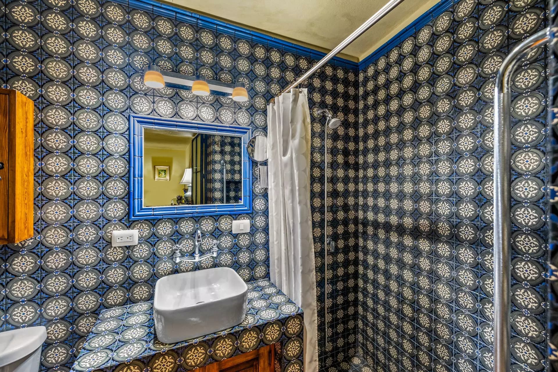 Casa Flora — Guadiana, San Miguel de Allende — photo 30 — authentic talavera tile sanctuary