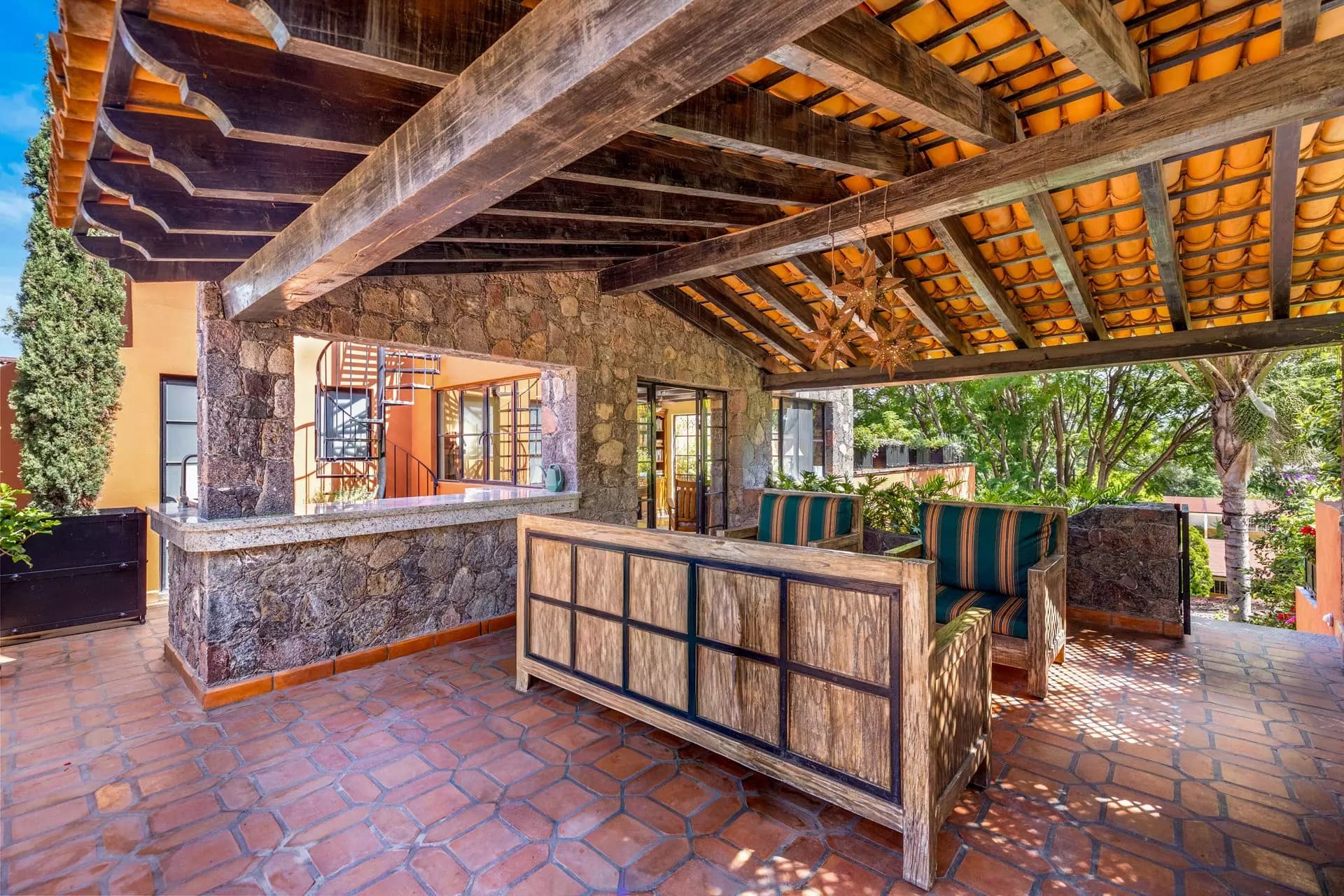 Casa Flora — Guadiana, San Miguel de Allende — photo 26 — rustic pergola, colonial elegance, alfresco entertaining
