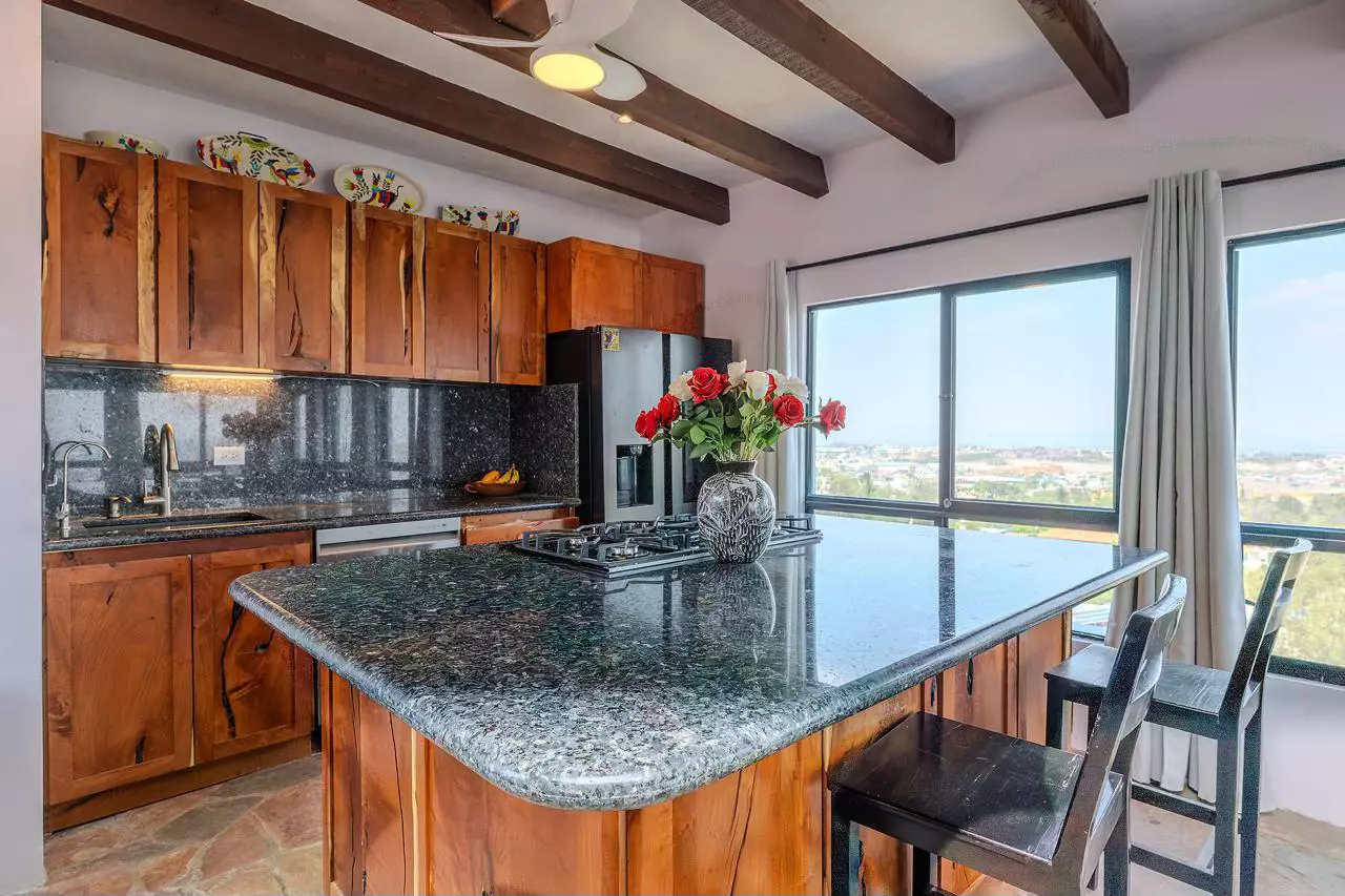 Casa Bella-Vista — Caracol, San Miguel de Allende — photo 4 — stunning elevated kitchen with panoramic vistas