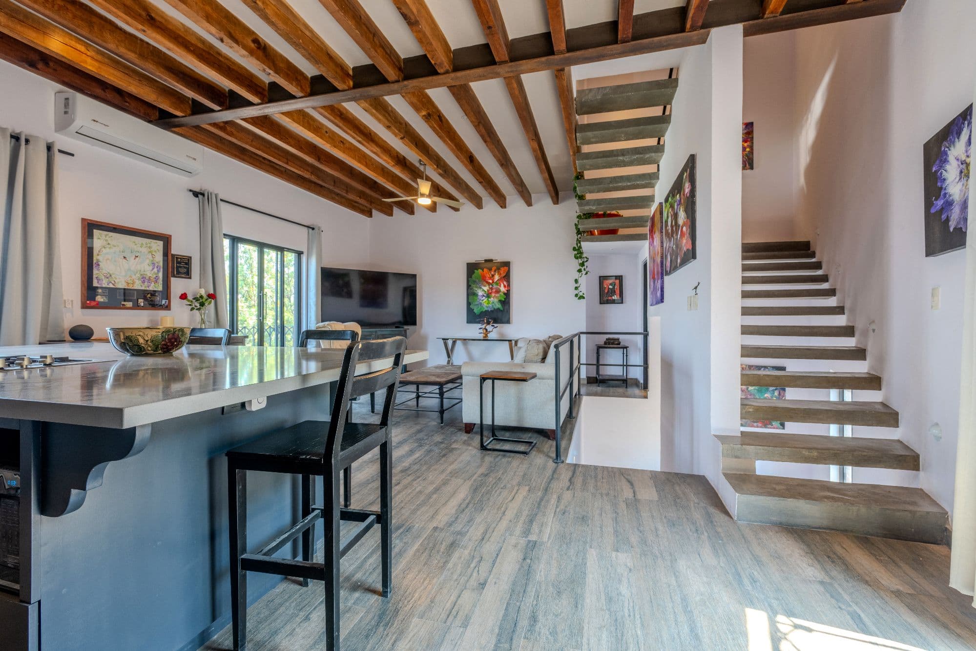 Casa Bella-Vista — Caracol, San Miguel de Allende — photo 3 — soaring timber beams, luminous open living