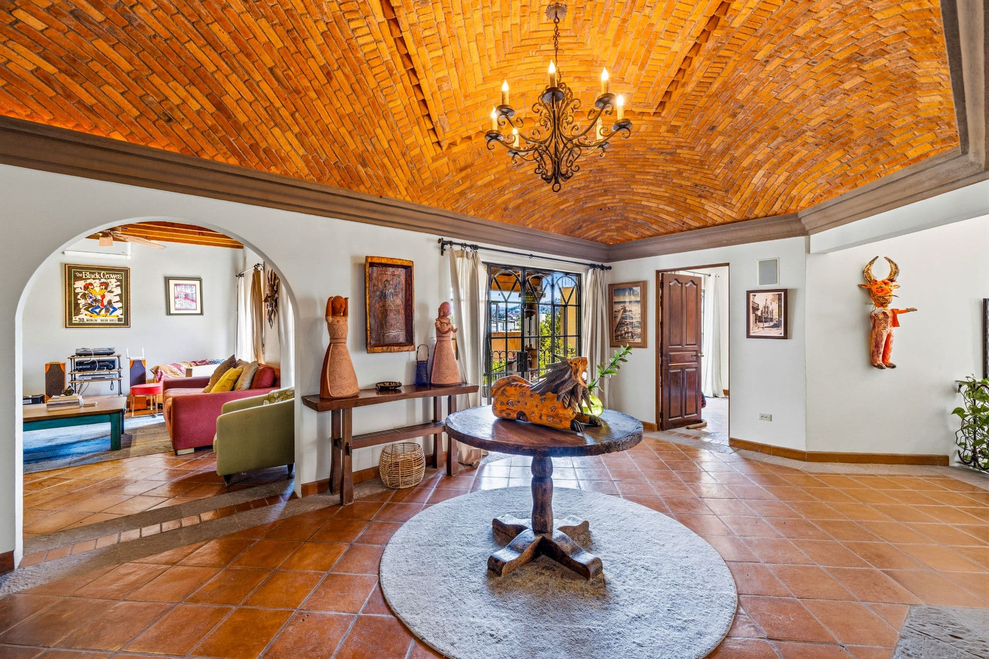 Casa Colonial Eclectica — San Antonio, San Miguel de Allende — photo 15 — stunning brick barrel-vault ceiling masterpiece