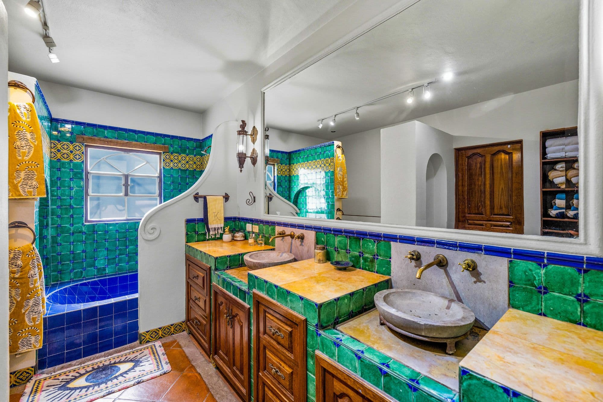 Casa Colonial Eclectica — San Antonio, San Miguel de Allende — photo 22 — authentic mexican tilework masterpiece