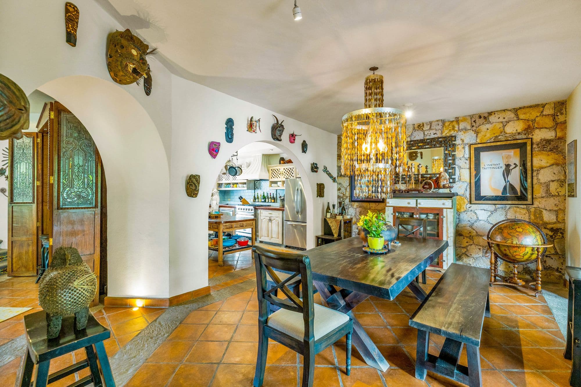 Casa Colonial Eclectica — San Antonio, San Miguel de Allende — photo 8 — eclectic global charm, sun-drenched elegance