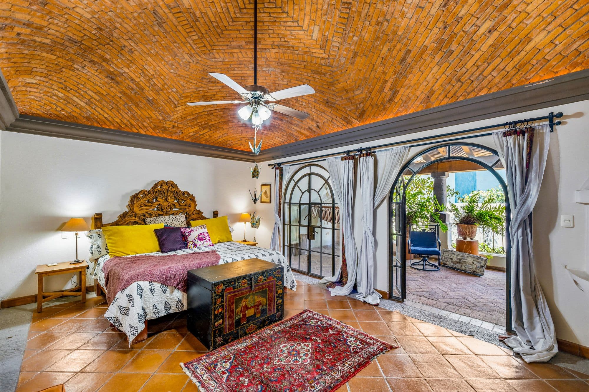 Casa Colonial Eclectica — San Antonio, San Miguel de Allende — photo 21 — stunning brick vault, sunlit terrace access